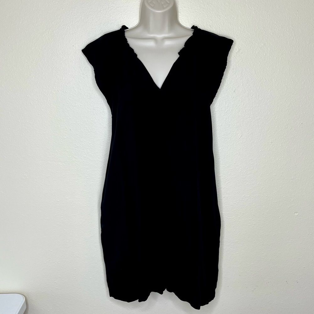 Gap Little Black Dress Ruffle V Neck Short Sleeve Zen Shift Women Small Rayon - Picture 12 of 12